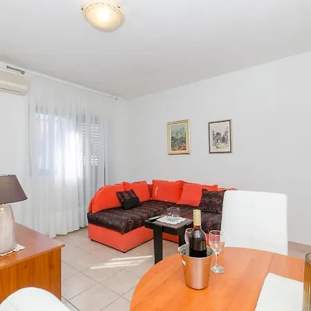 Derado Apartamento