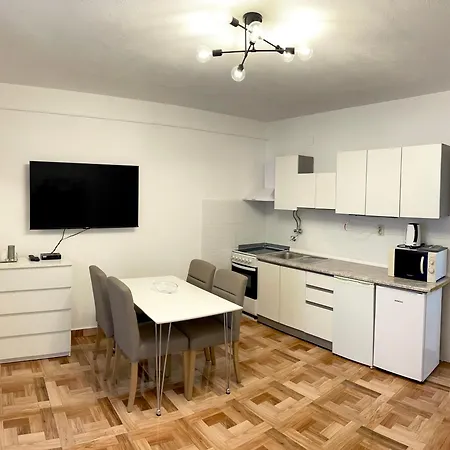 Derado Apartamento Supetar