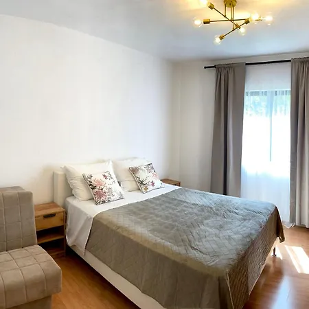 Derado Apartmán *